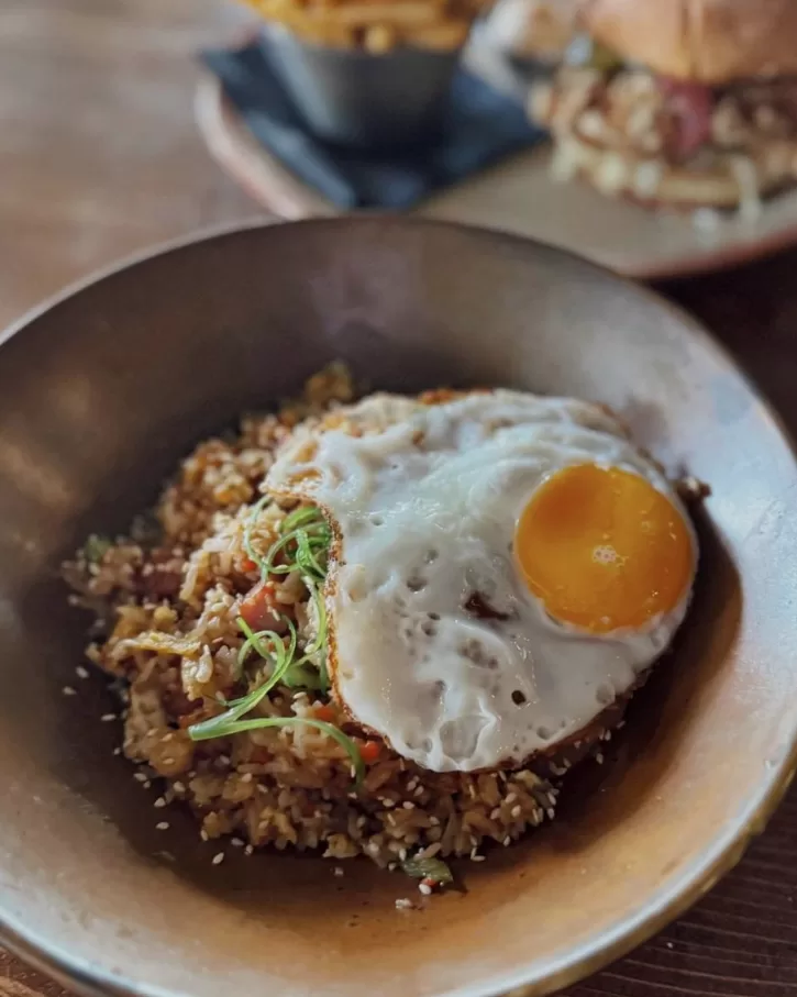 kin and folk kelowna